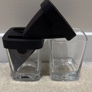 Set of Two Glasses with Black Silicone Ice Molds